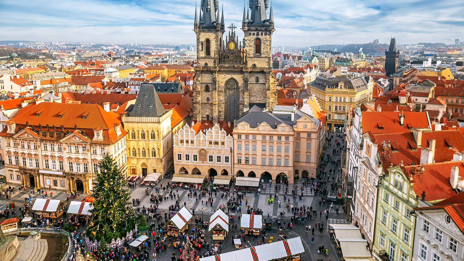 prague-czech-republic-old-town-christmas-market-swiper-hero-gallery