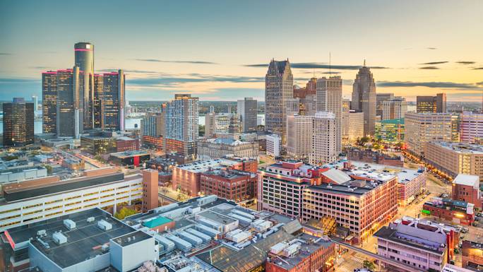 driving-tour-of-detroit-experience