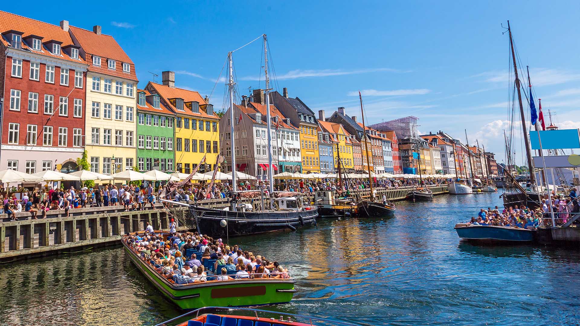 copenhagen-nyhavn-waterfront