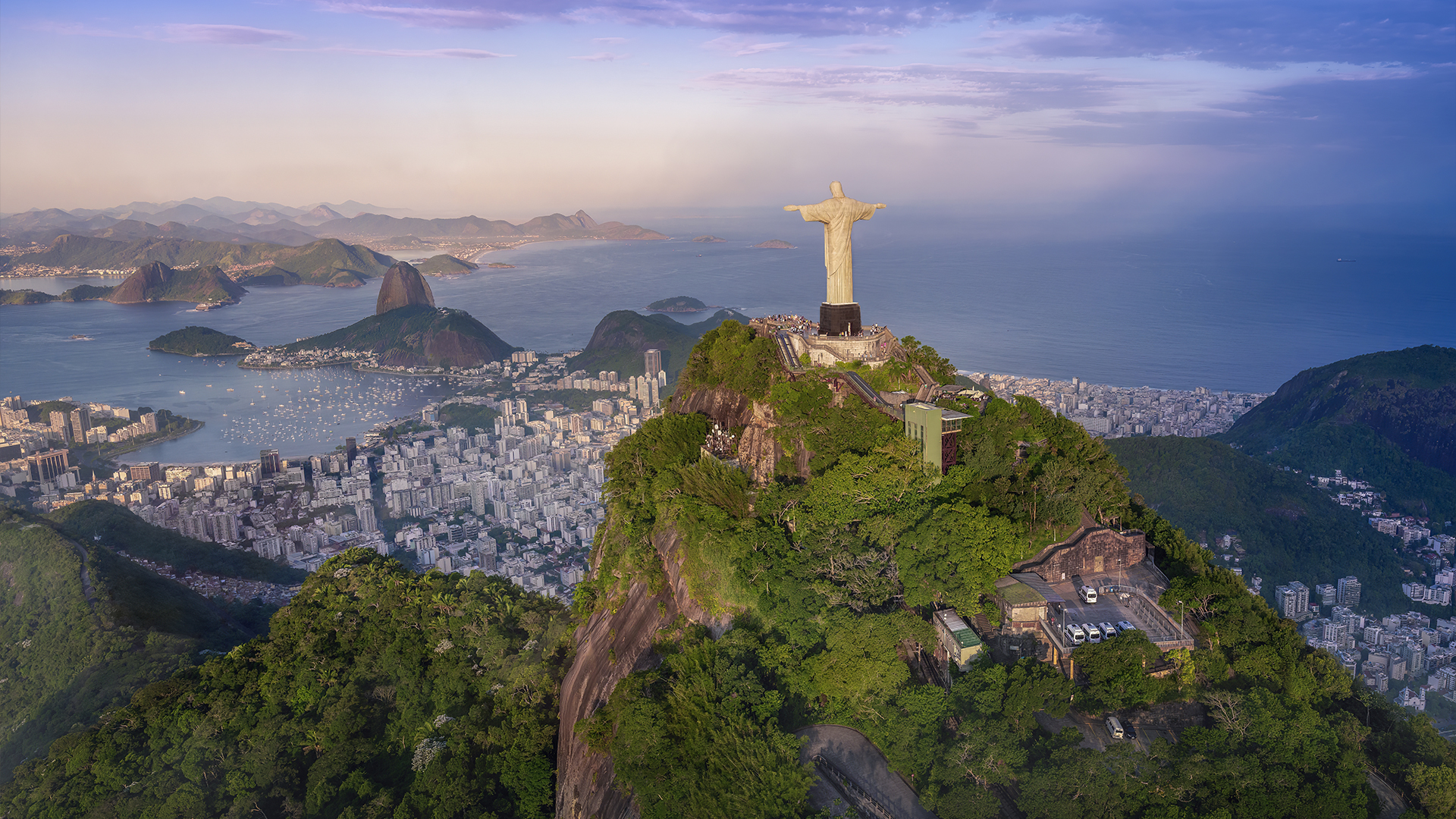 Visit the Christ the Redeemer statue