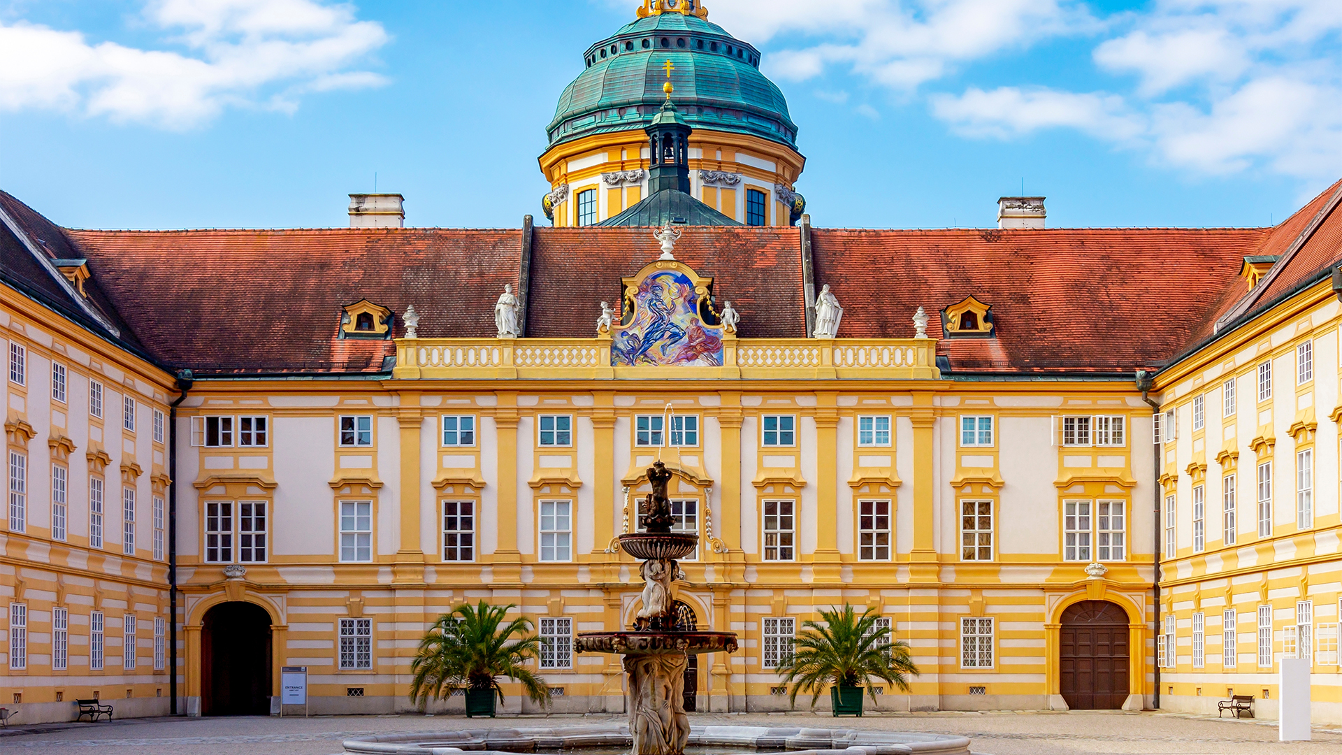 Melk-Abbey-in-Austria-swiper-hero-gallery