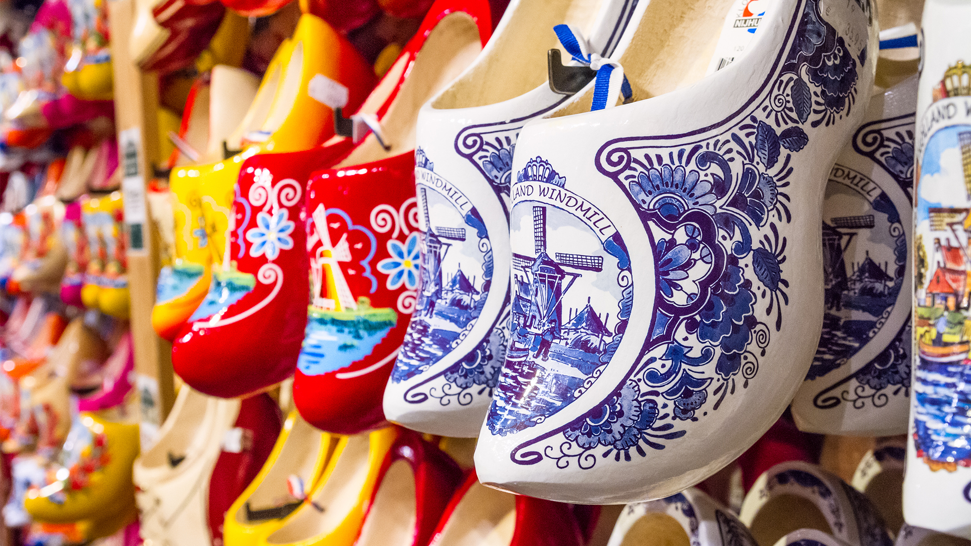 Dutch-clog-making-netherlands-swiper-hero-gallery