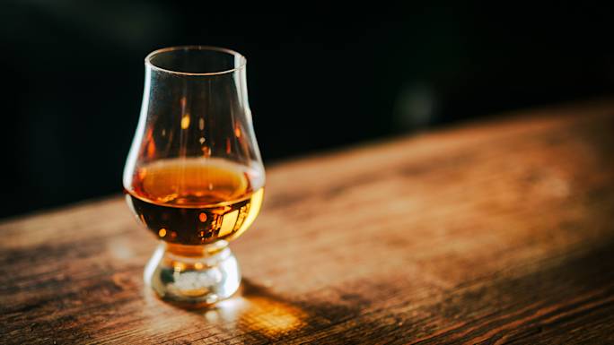 visit-a-scottish-whiskey-distilery-experience