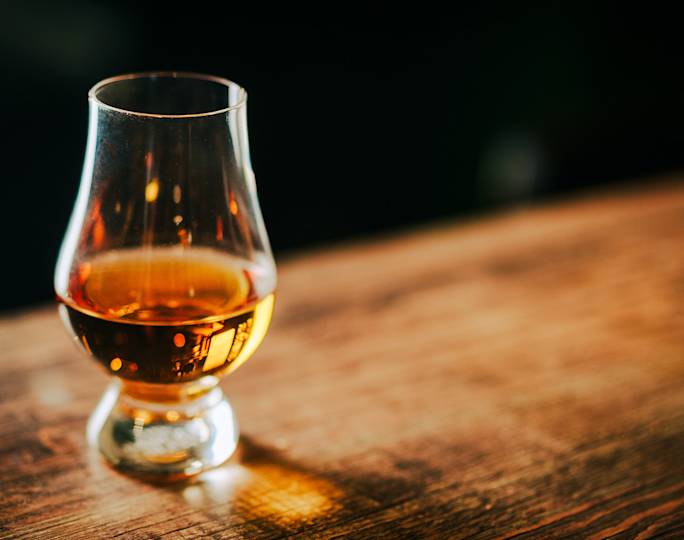 visit-a-scottish-whiskey-distilery-experience