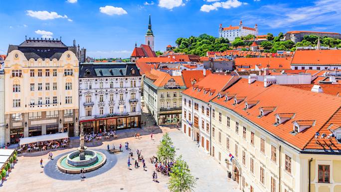 orientation-tour-of-bratislava-experience
