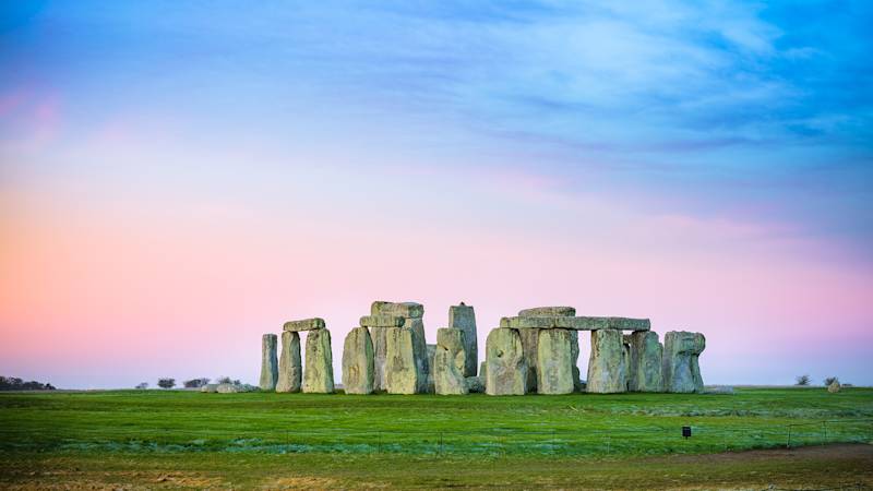 uk-country-listing-pages-stonehenge