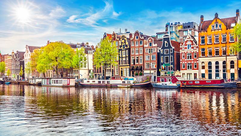netherlands-country-listing-page-amsterdam-canals