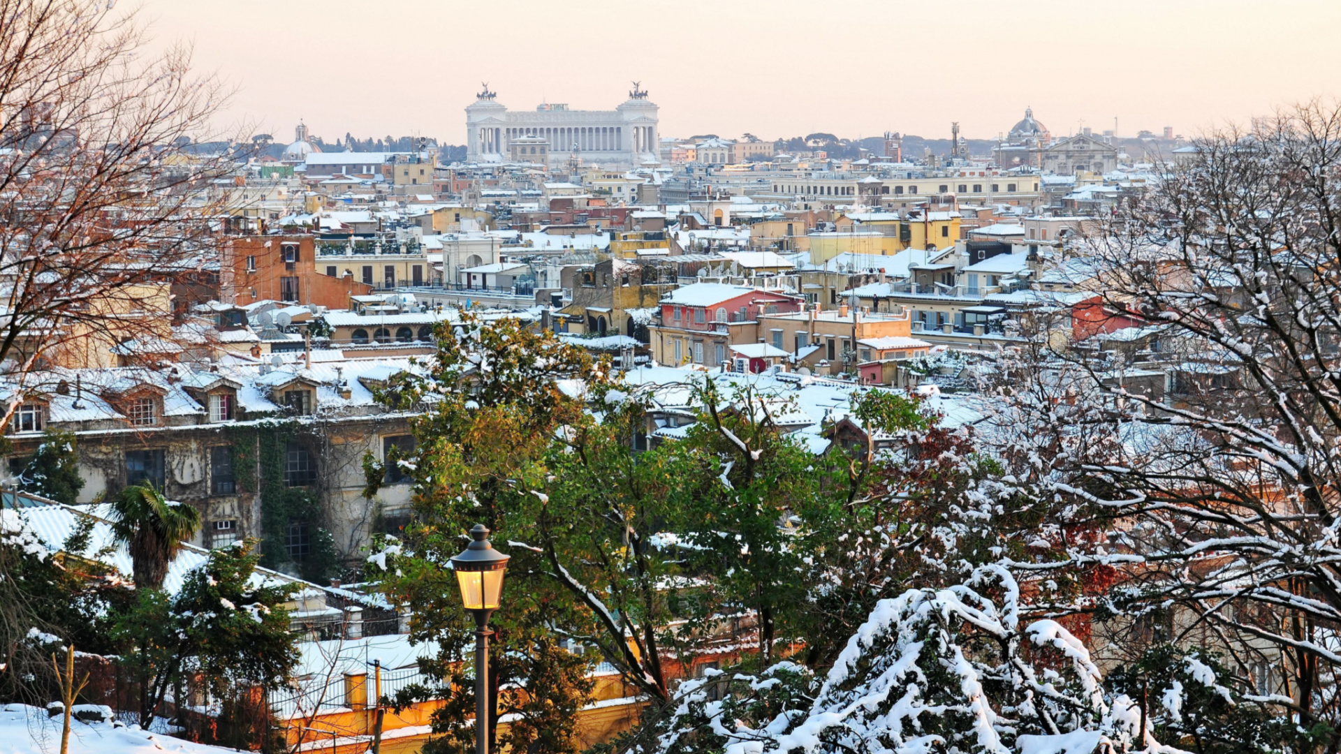 winter-rome-panoramic-view-roofs-domes