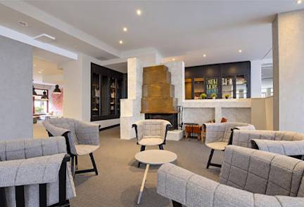 sunday-hotel-bad-honnef-lobby