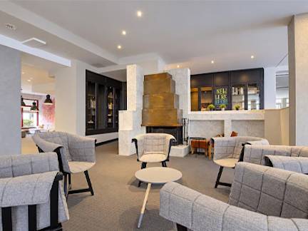 sunday-hotel-bad-honnef-lobby