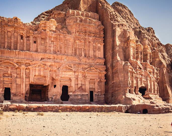 explore-royal-tombs-petra-included-experience