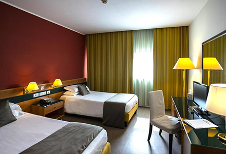 bv-oly-hotel-rome-room