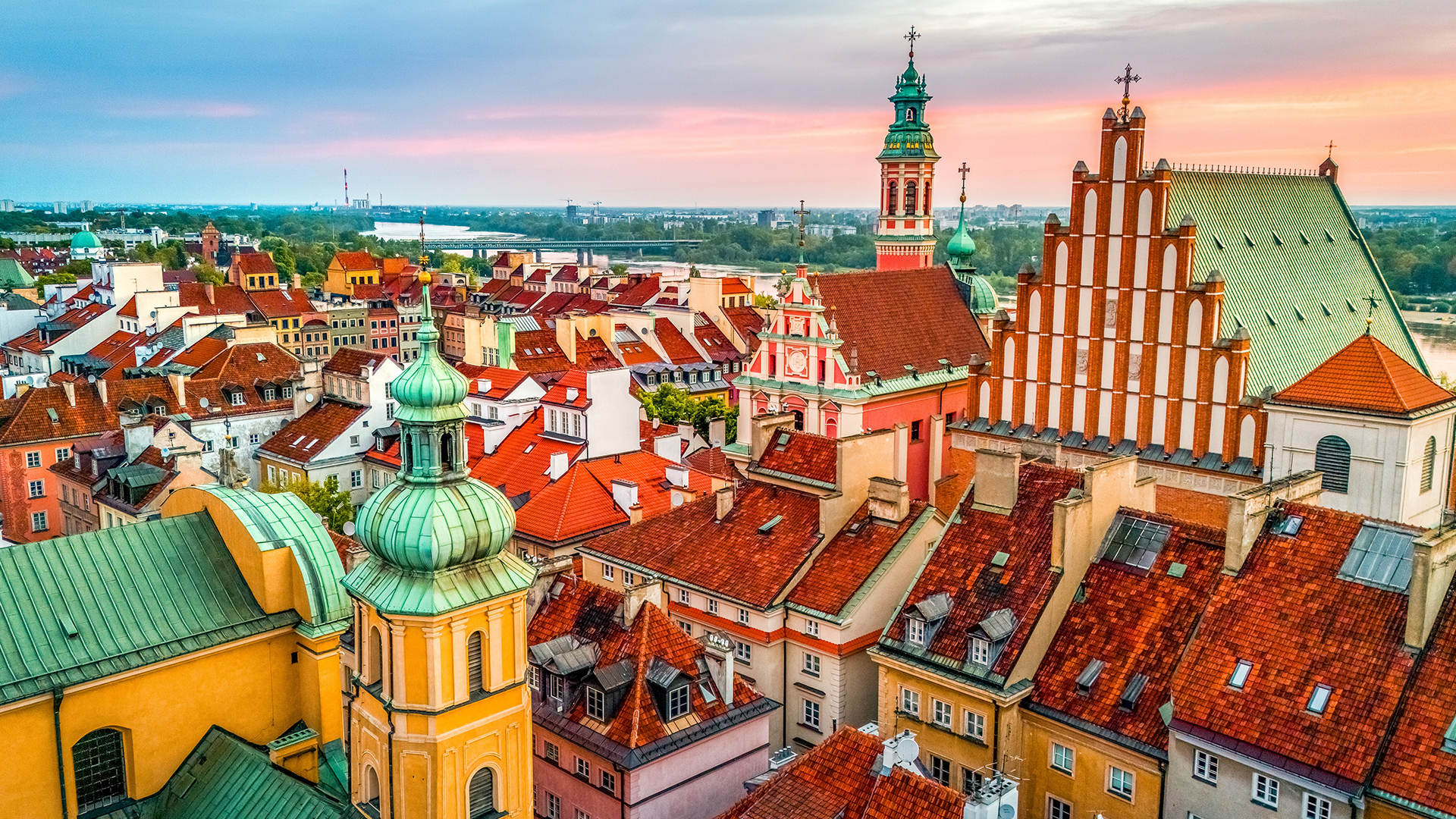 Discover Warsaw’s Old Town with a local guide