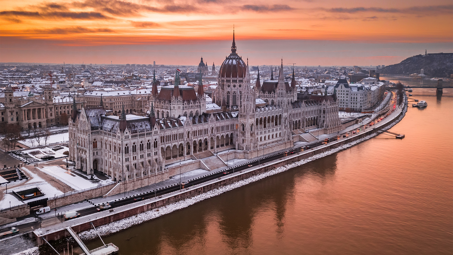 budapest-hungary-parliament-building-winter-swiper-hero-gallery
