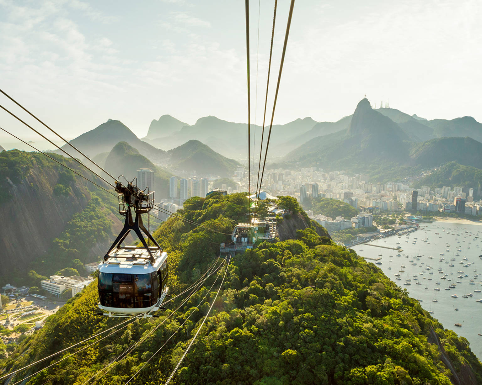 brazil-country-listing-page-sugarloaf-mountain