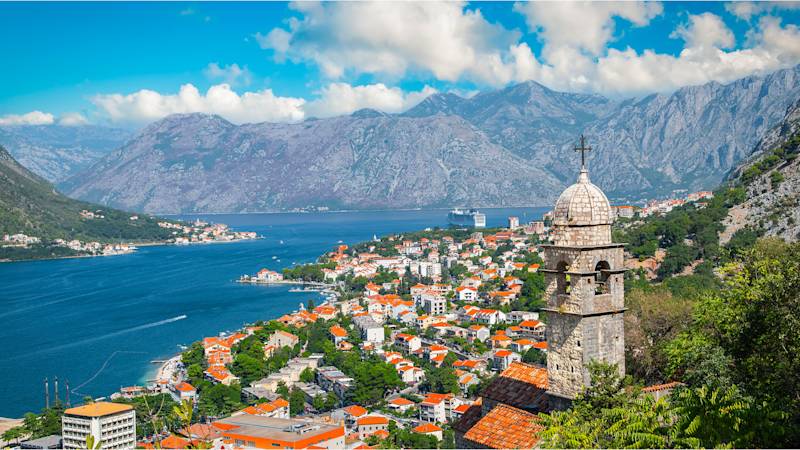 montenegro-country-listing-page-kotor-old-town