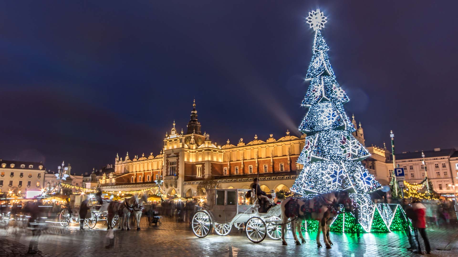 krakow-poland-christmas-tour-new-year-expat-explore