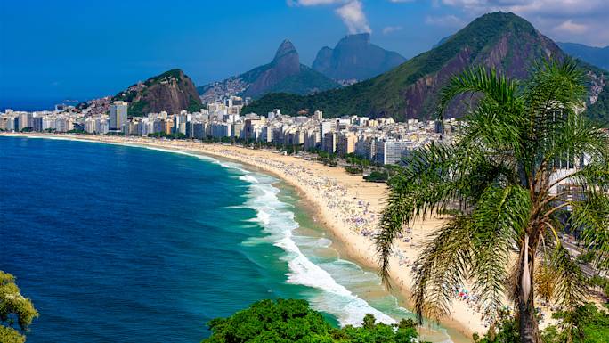 visit-copacabana-beach-experience