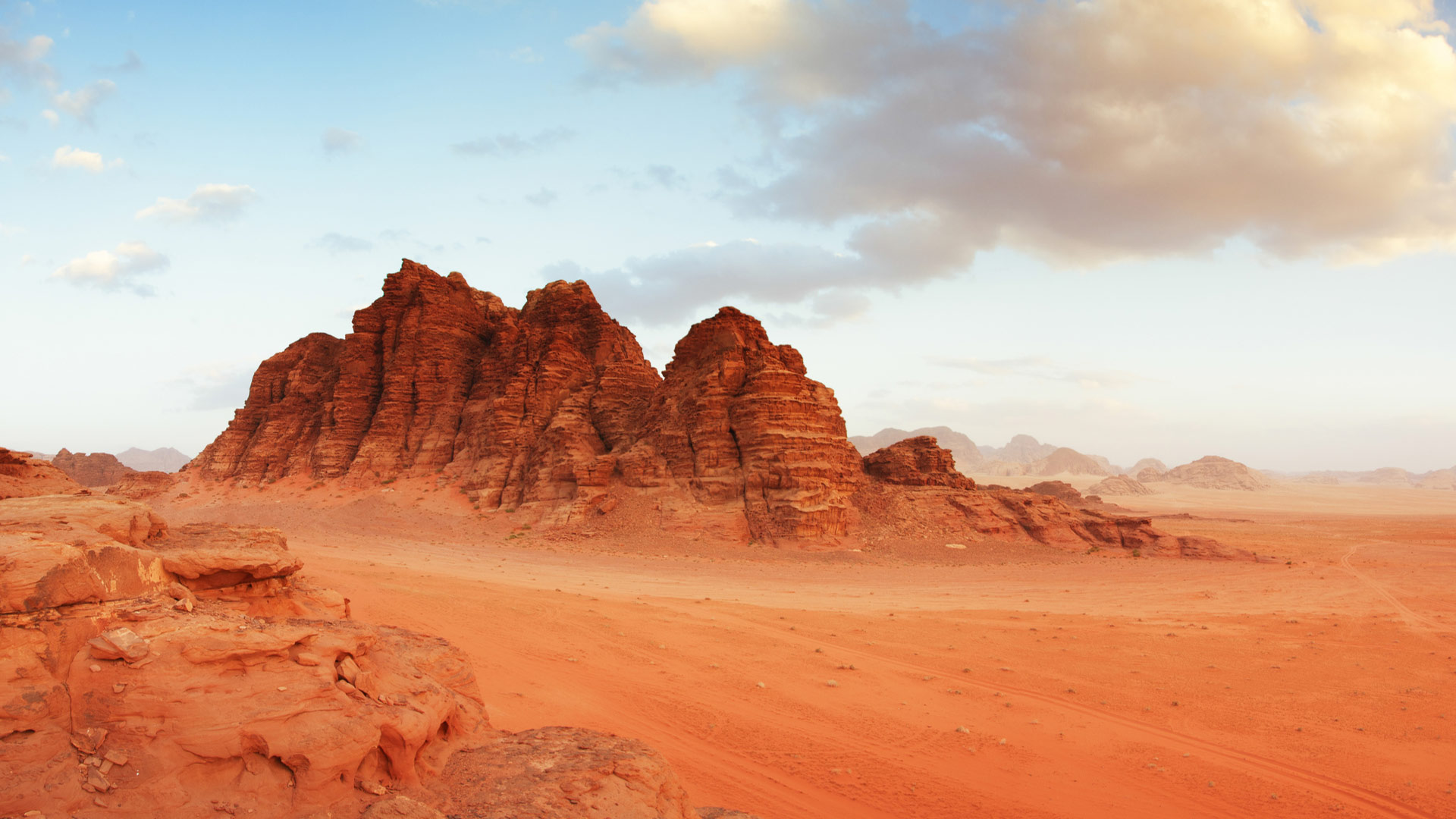 wadi-rum-desert-jordan