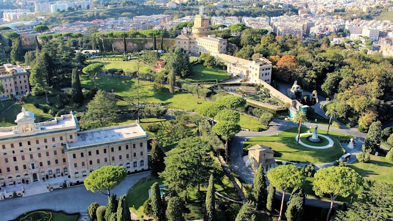 vatican-country-listing-page-gardens