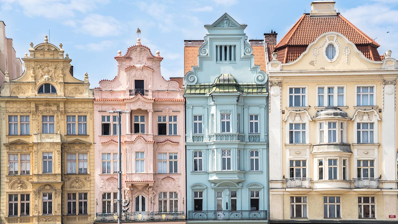 Pilsen-city-Czech-Republic-swiper-hero-gallery