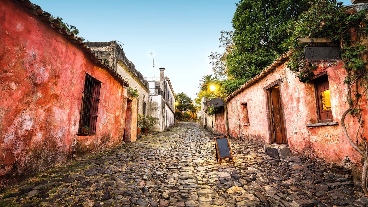 uruguay-country-listing-page-colonia-del-sacramento