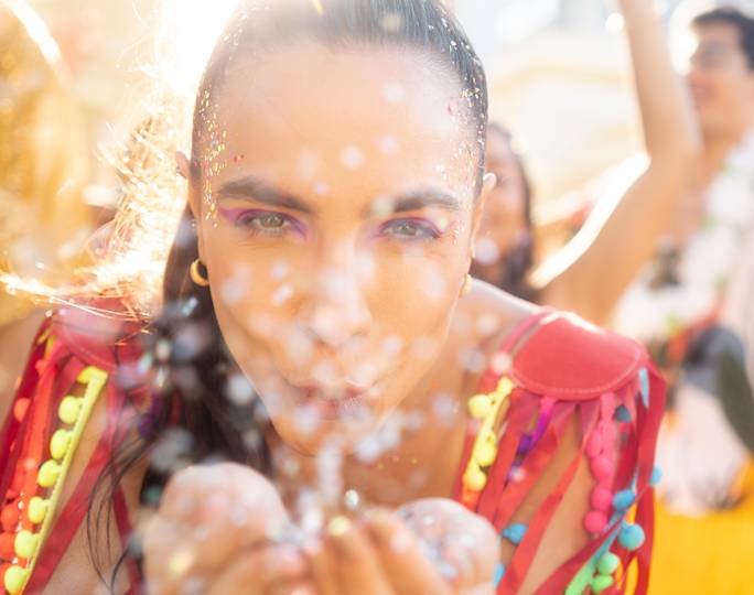 join-a-rio-street-carnival-experience