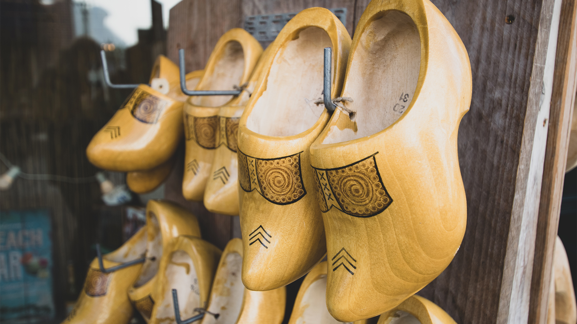 Enjoy a cheese and clogs demonstration