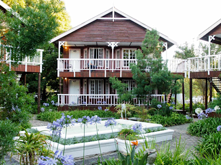 Tsitsikamma-Village-Inn-outside