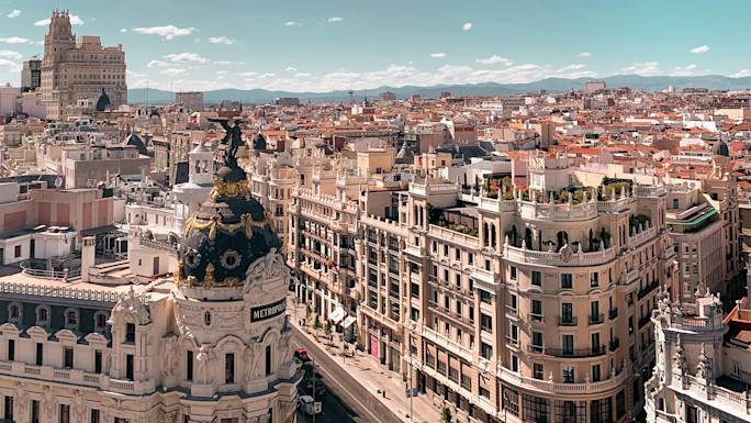 guided-tour-of-madrid-experience