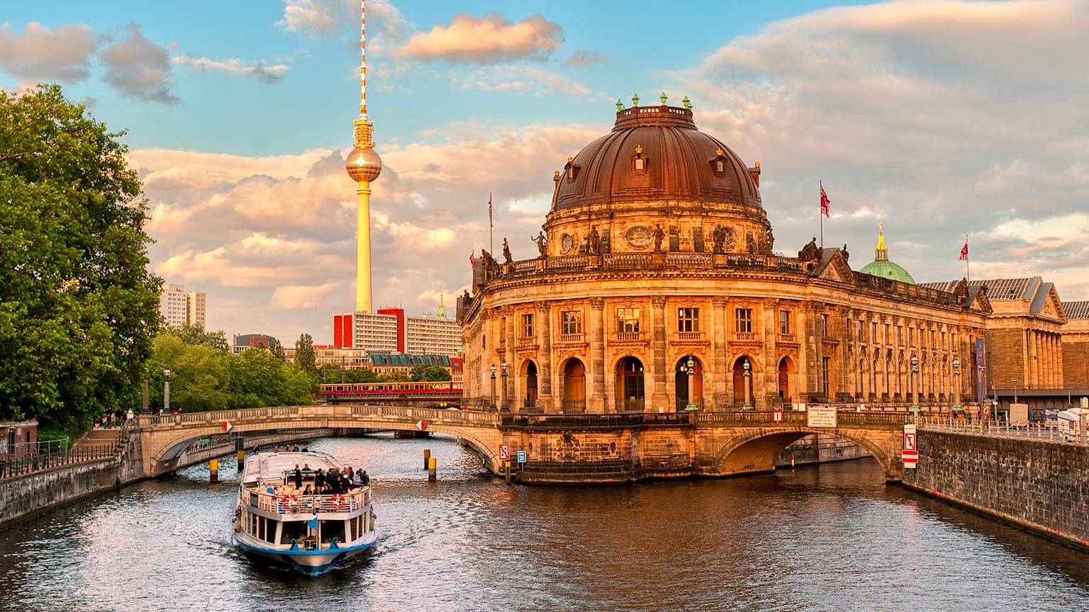 germany-country-listing-page-berlin