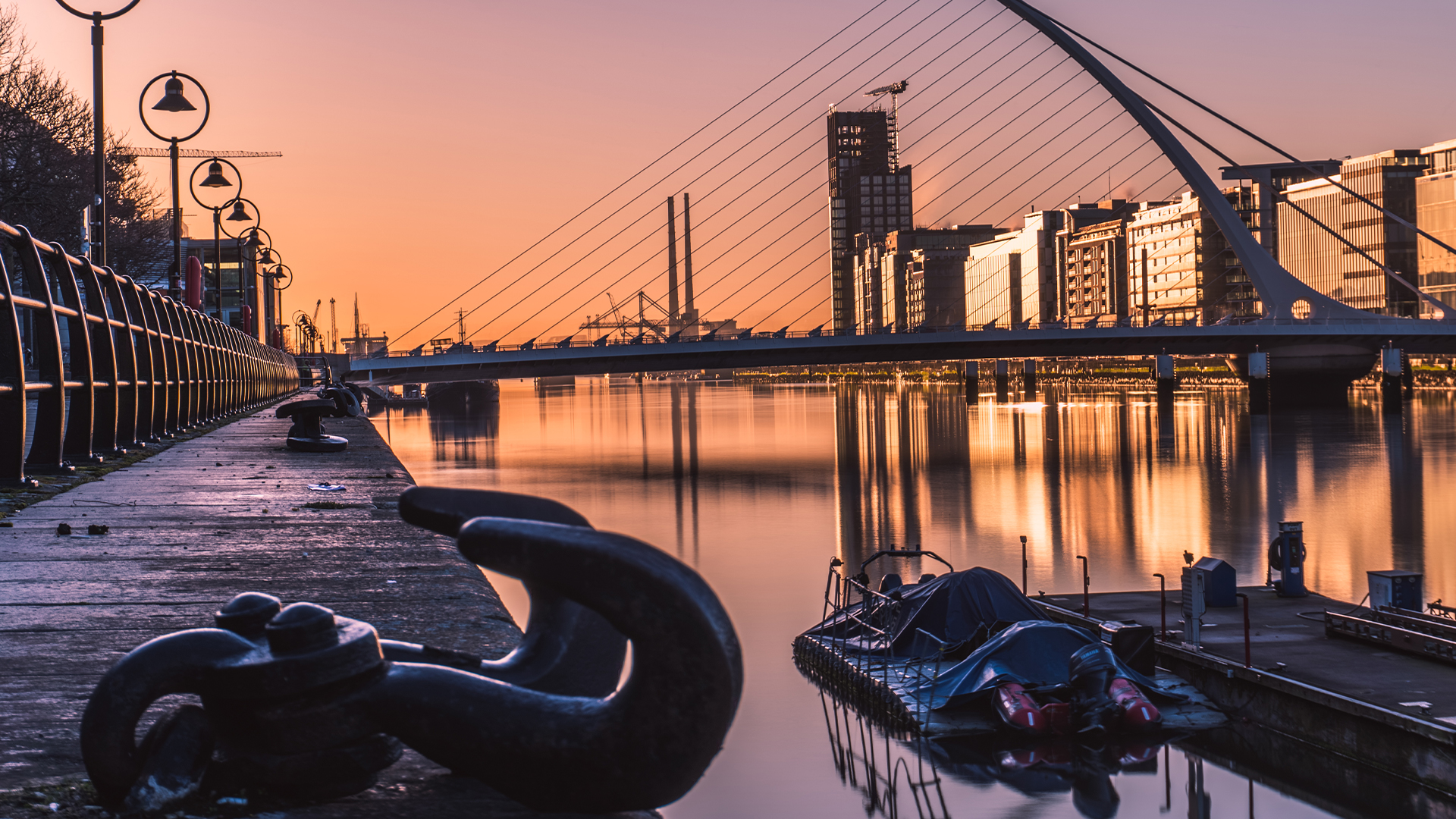 Dublin-Ireland-sunrise-over-water