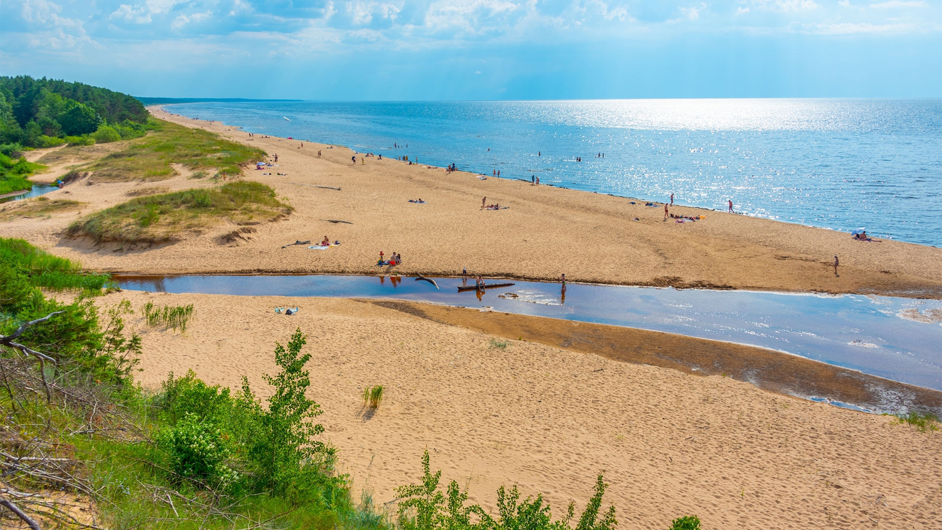 Saulkrasti-town-Latvia-swiper-hero-gallery