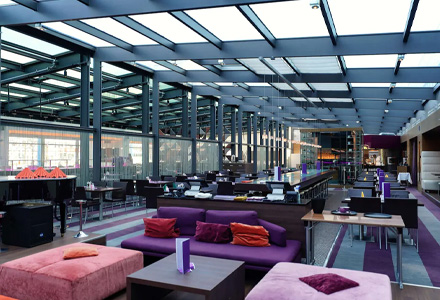 park-inn-radisson-berlin-alexanderplatz-bar-lounge