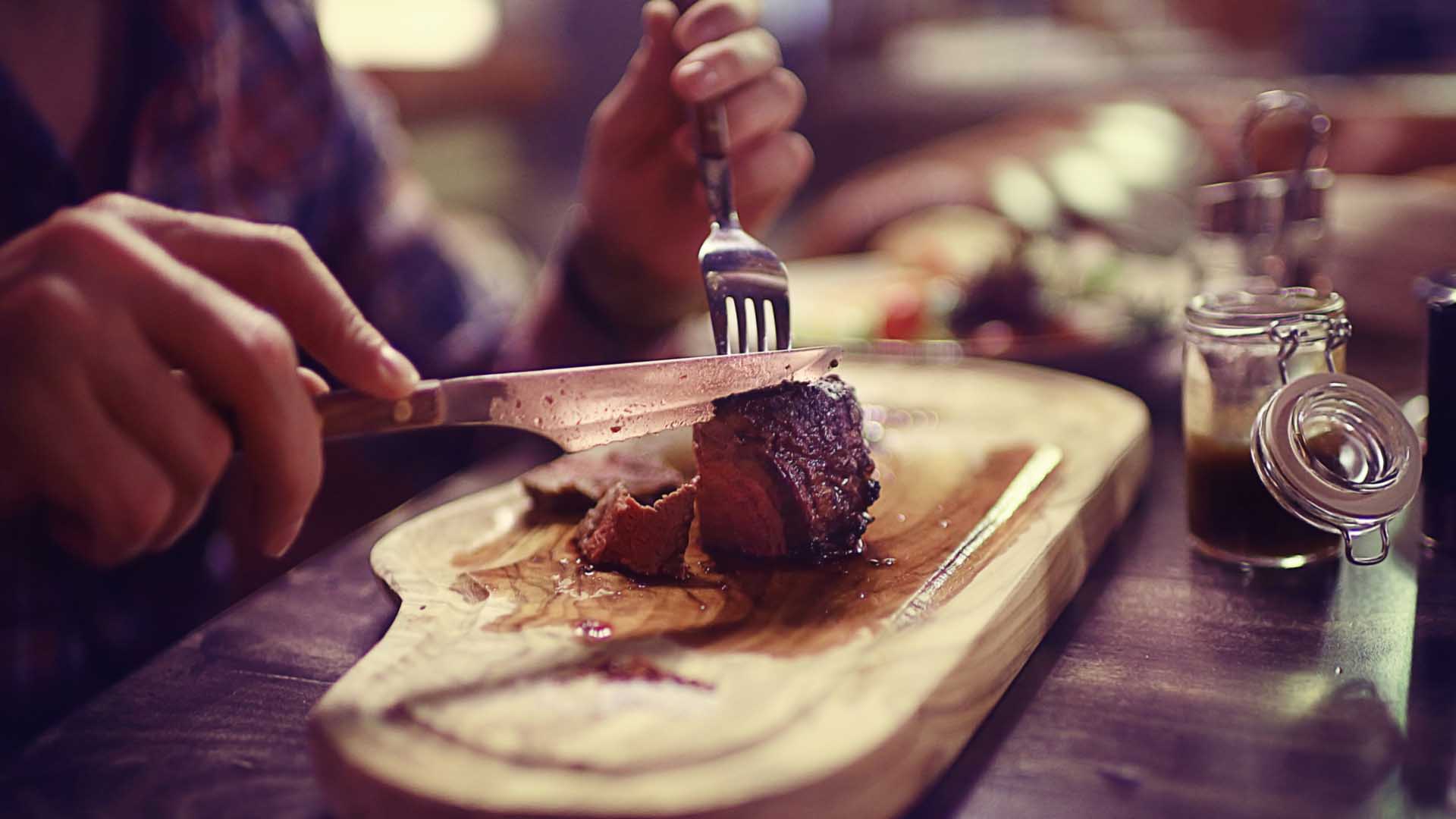 south-america-guided-group-tours-excursion 0014 rafain-dinner-and-show