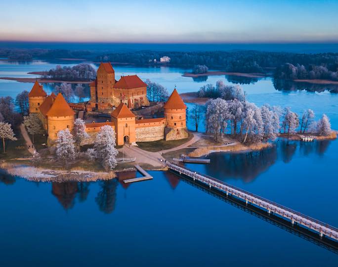 visit-trakai-national-park-winter-experience