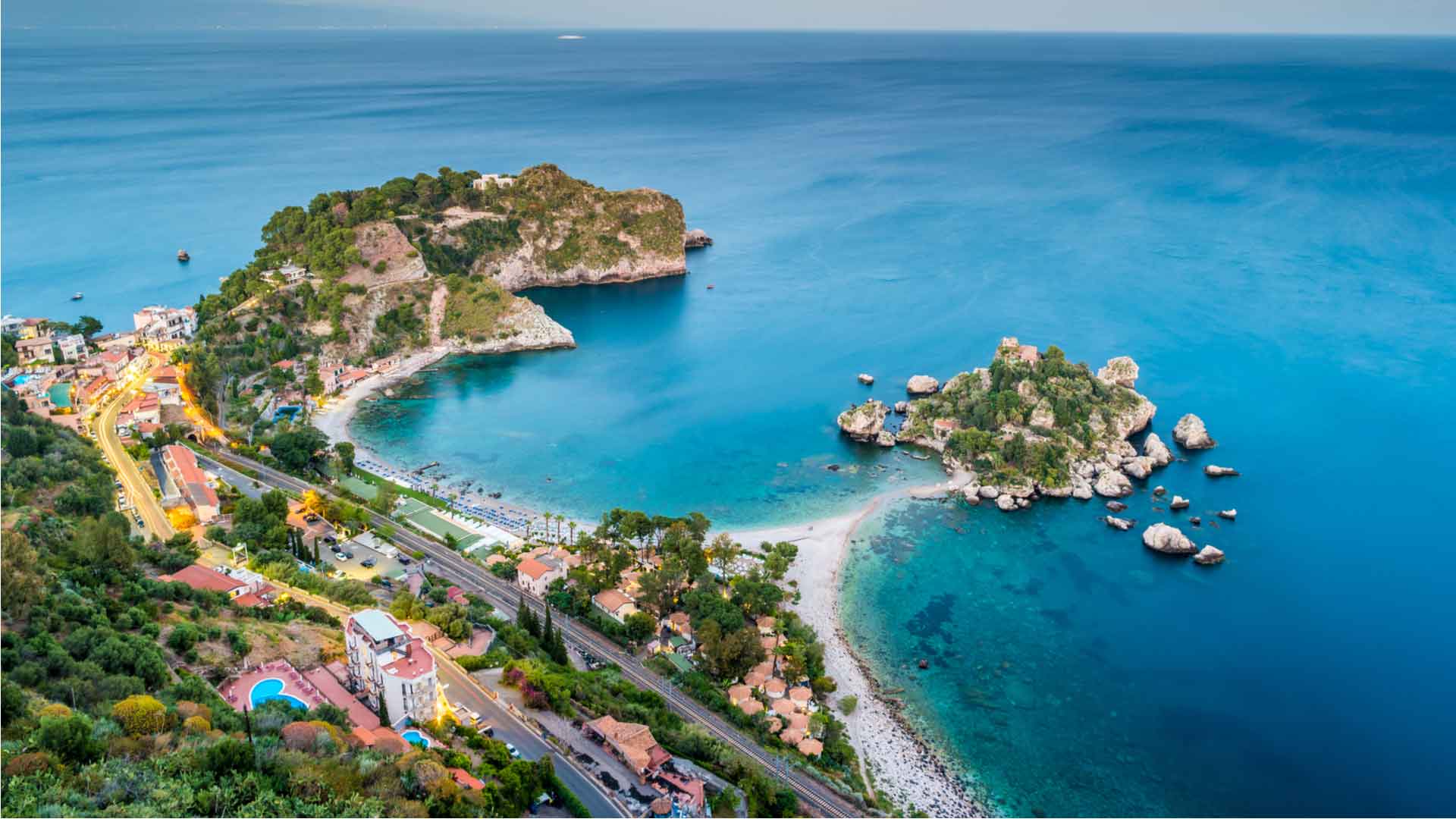 taormina-beach-and-island-italy-explorer-day-13