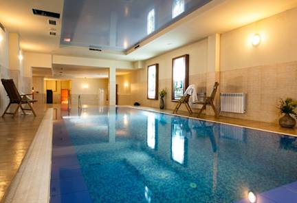hotel-panorama-veliko-tarnovo-pool