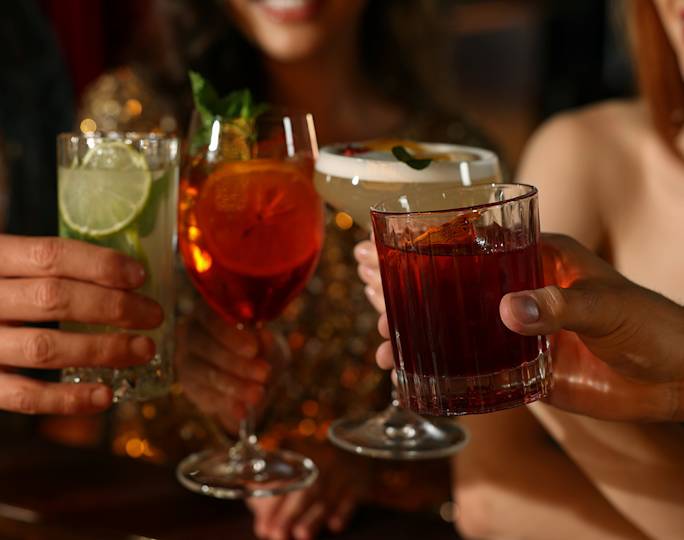 indulge-in-welcome-cocktails-dinner-included-experience