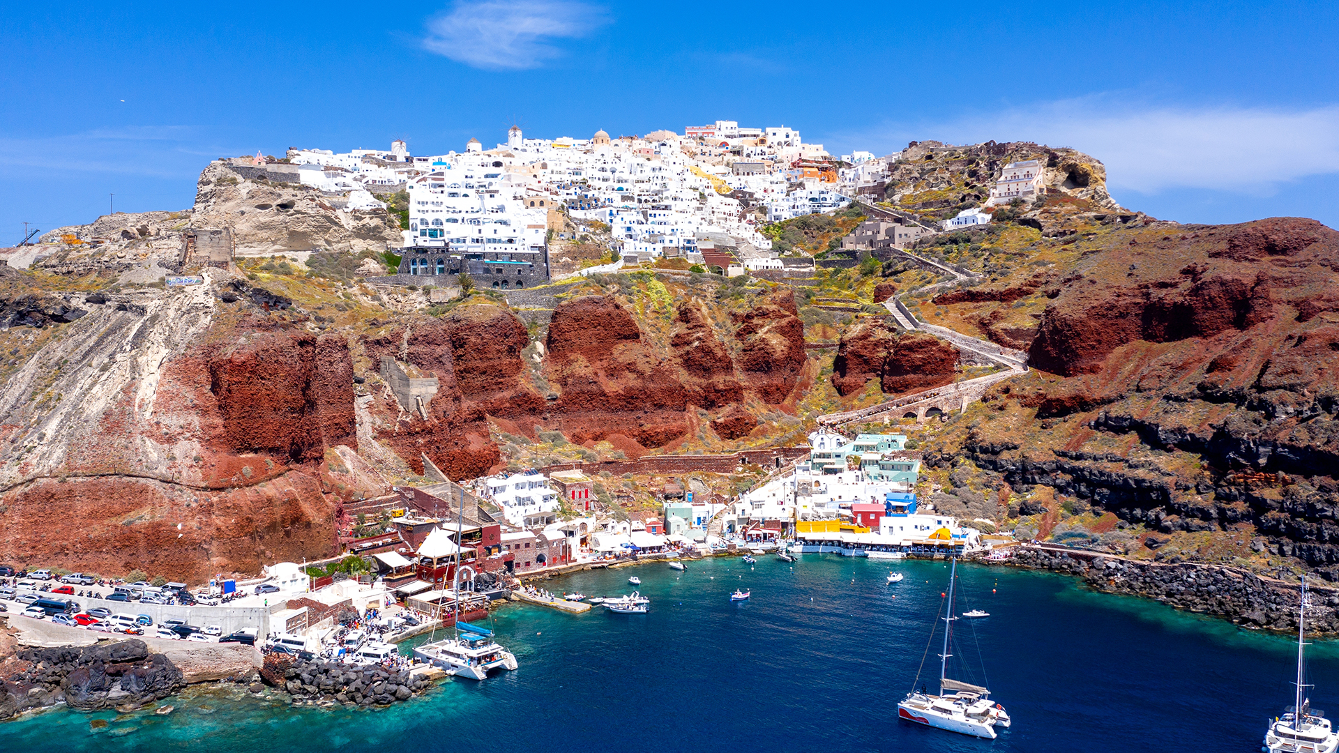 Amoudi-Bay-Greece-swiper-hero-gallery