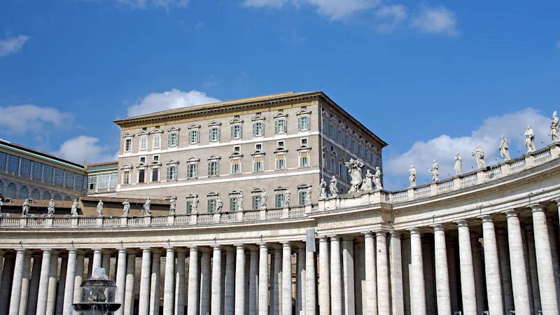 vatican-country-lisitng-page-apostolic-palace