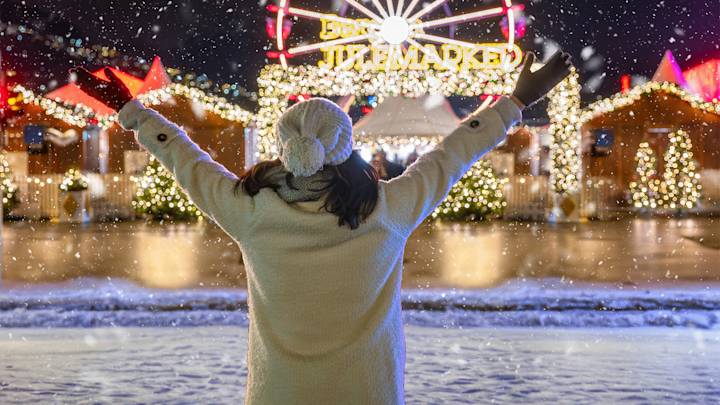 bergen-norway-christmas-market-swiper-hero-gallery