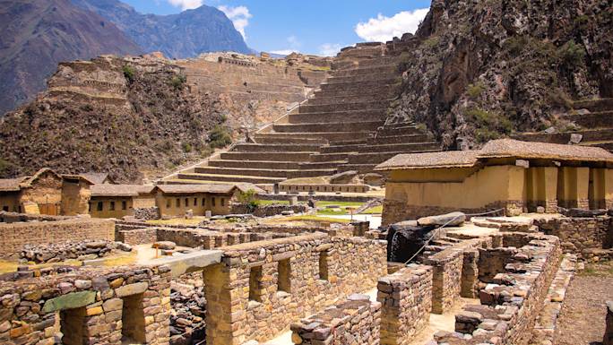 guided-tour-of-ollantaytambo-archaeological-complex-experience