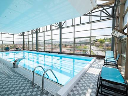wyndham-cluj-pool