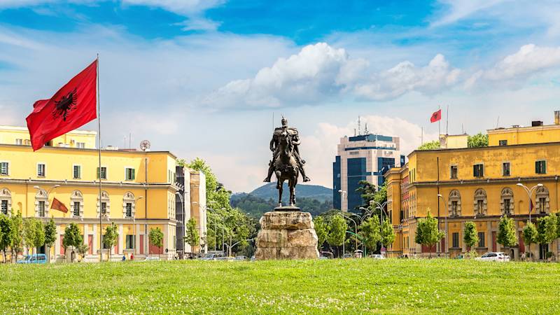 albania-country-listing-page-skanderbeg-square
