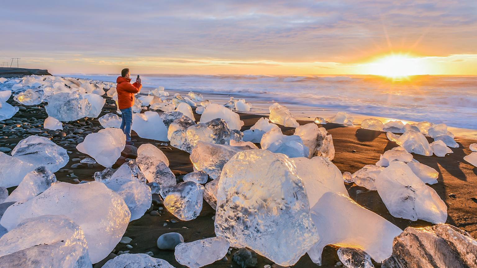 jokulsarlon-diamond-beachs-swiper-hero-gallery
