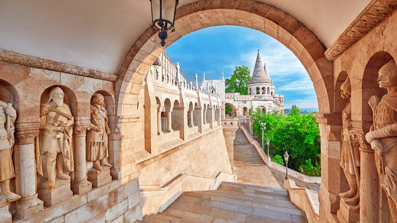 hungary-country-listing-pages-fishermans-bastion