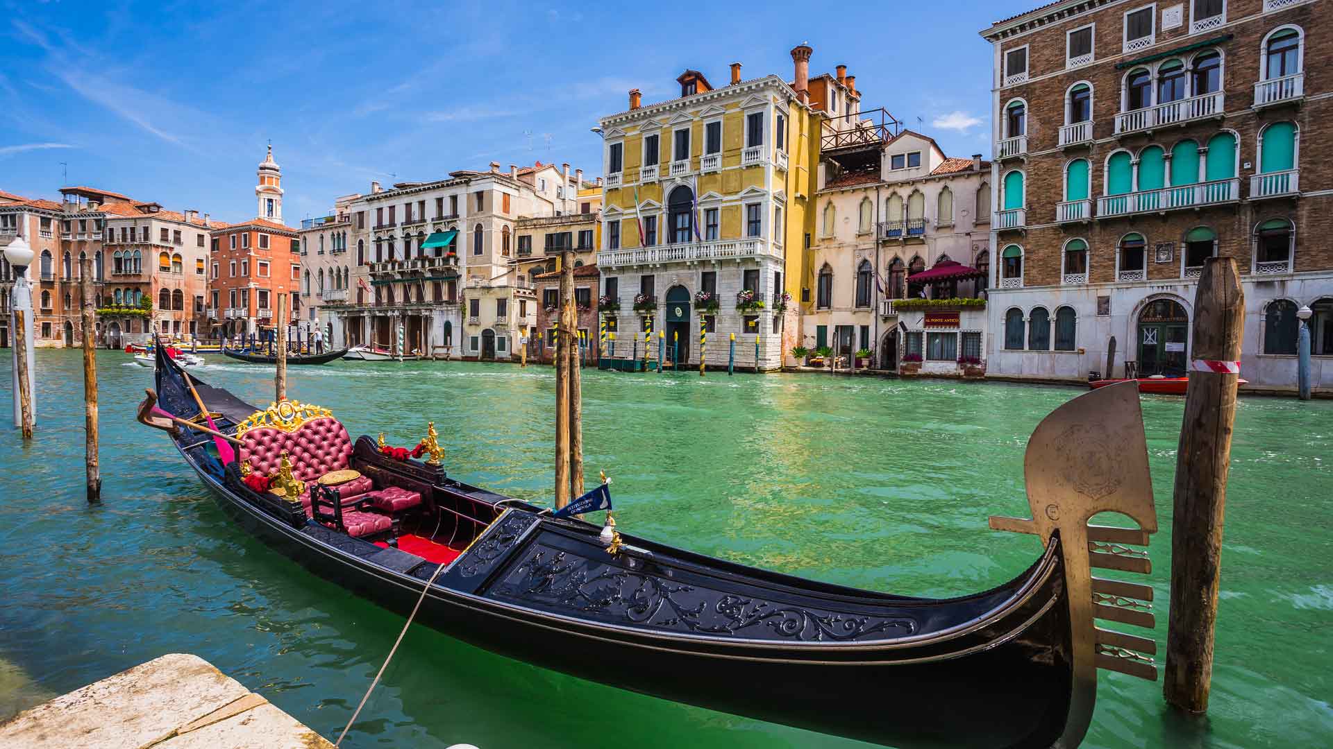 gondola-venice-rome-to-london-day-4
