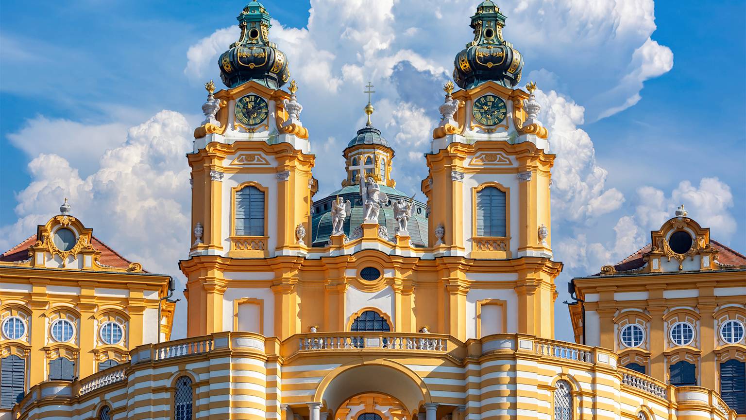 Melk-abbey-in-austria-deatail