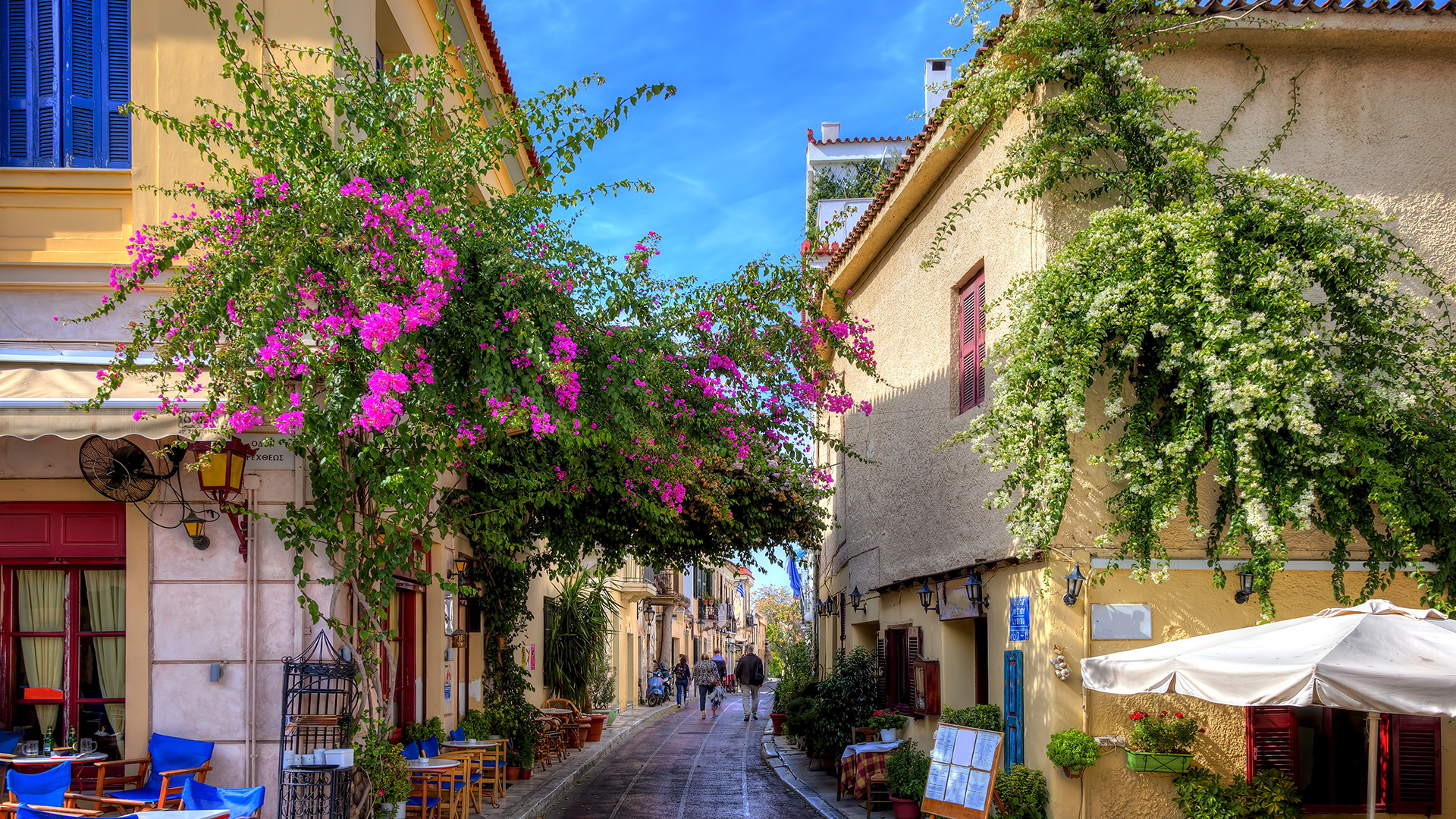 Plaka-neighbourhood-Athens-Greece-swiper-hero-gallery